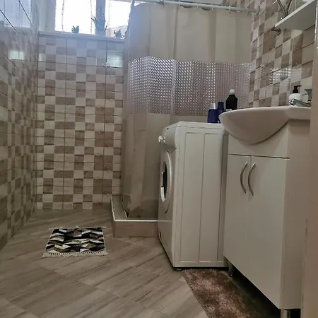 Apartman Liberta Apartment *