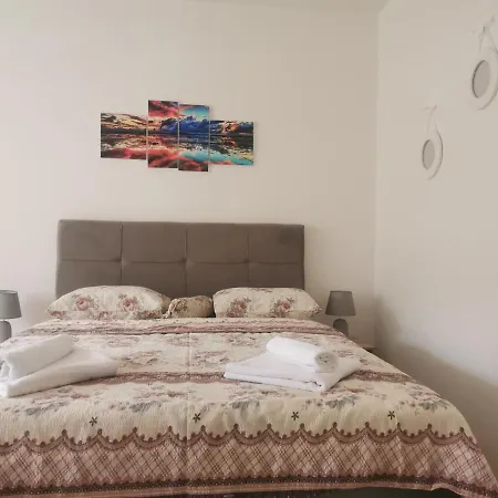 Apartment Apartman Liberta